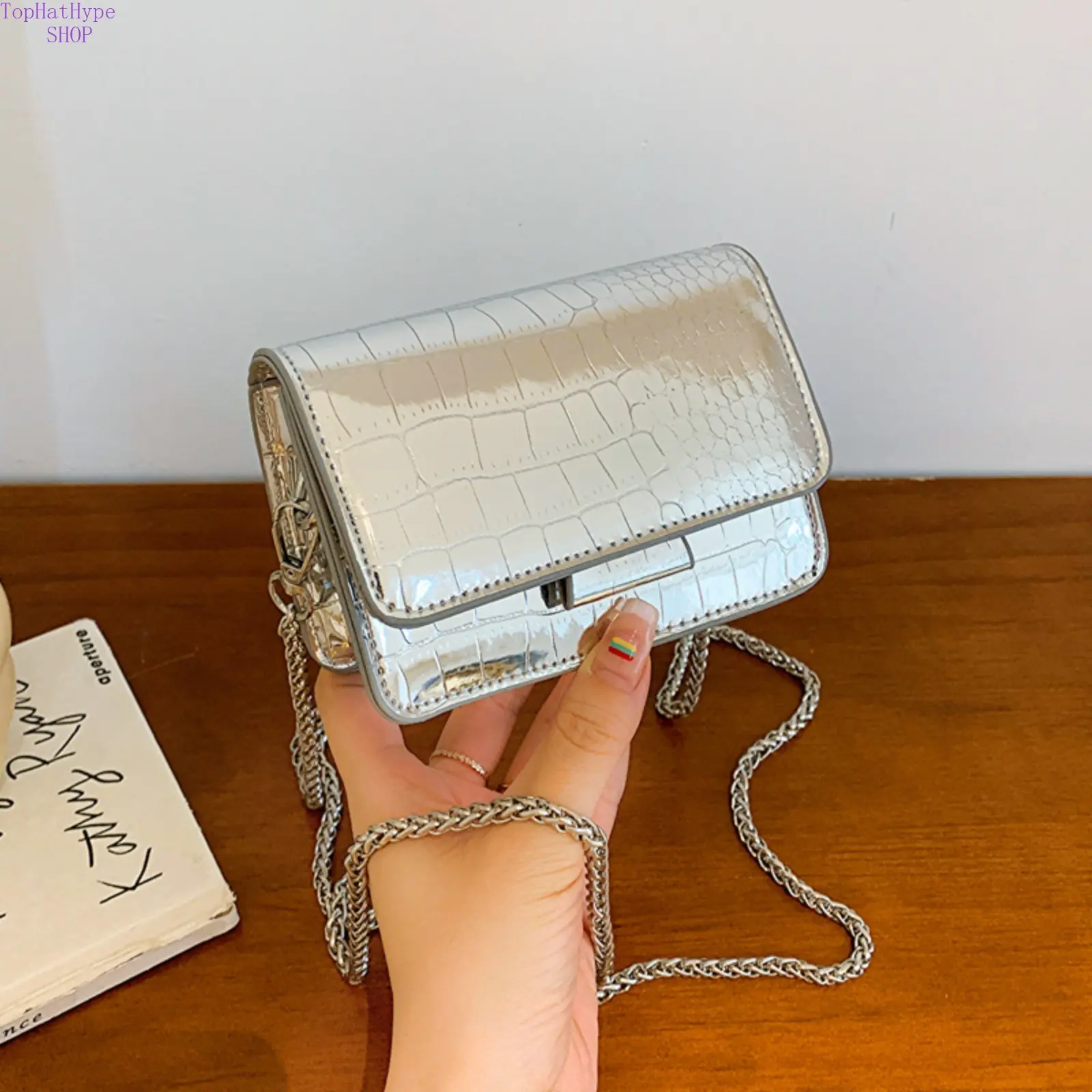 Women's 2026 New Summer Silver Square Mini Crossbody Bag - High-End Unique Purse, Stylish Versatile Shoulder Bag for Daily Outings, Vacation