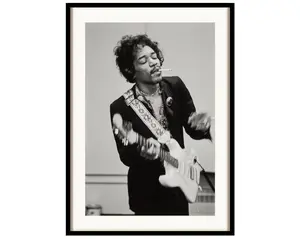 Jimi Hendrix Vintage Print, 60s Rockstar Poster, Retro Music Wall Decor Ornaments