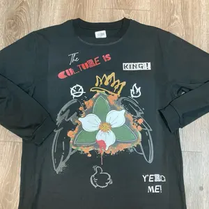 The Culture is King Long Sleeve Tee with Unique Graphic Design and Bold Statement
