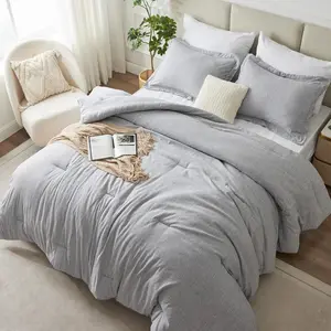 Queen Comforter Set - 3 Pieces Light Grey Soft Luxury Cationic Dyeing Queen Comforter for All Season, Breathable Lightweight Fluffy Bedding Sets with 1 Comforter and 2 Pillow Shams