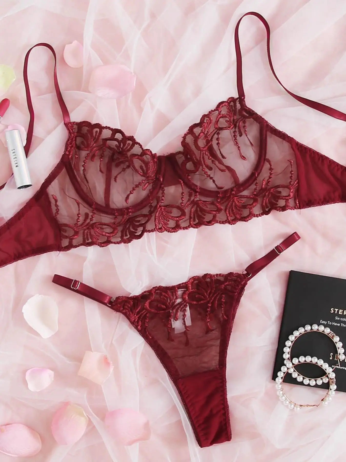 Women's Floral Embroidery Bra & Sheer Thong Set, Adjustable Spaghetti Straps Lingerie & Panty, Women's Lingerie & Underwear for All Seasons