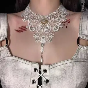 Exaggerated Black Gothic Lace Necklace for Women, Fashionable Dark Style Necklace