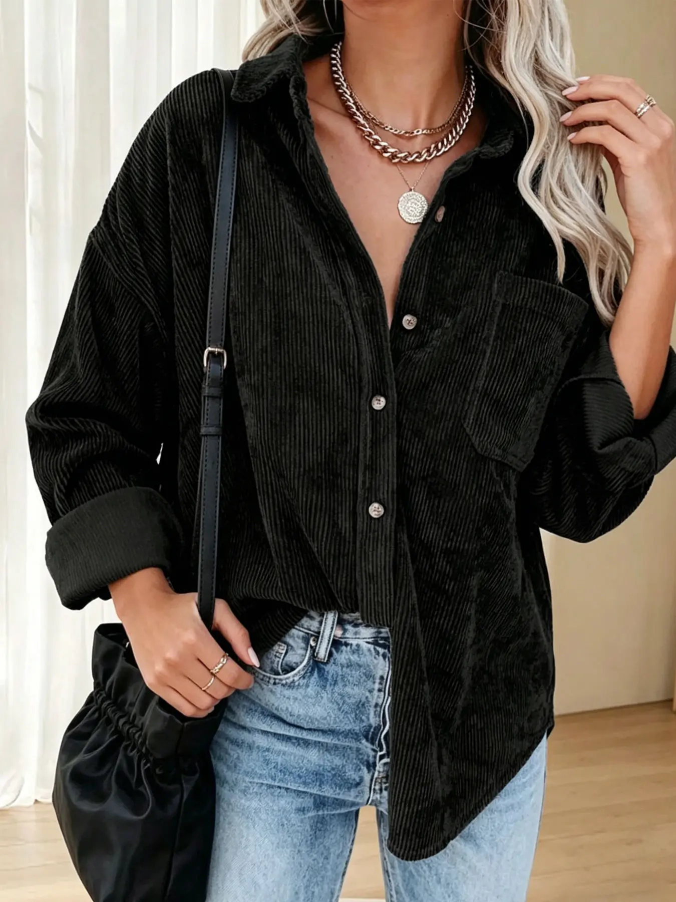 Plus size women's black corduroy lapel single-breasted loose-fit long-sleeve shirt, Casual Collared Shirt, Blouse, suitable for spring and summer, appropriate for daily commutingoing out on dates, casual gatherings, and various other occasions.