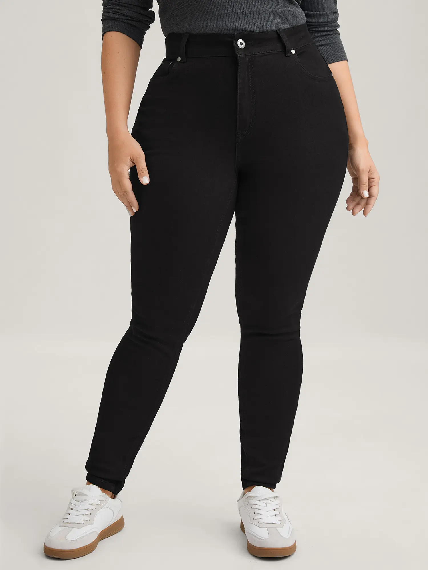 BLOOMCHIC Women's Plus Size High-Rise Slim Fit Denim Jeans - Black Wash, Butter-Soft Fabric, Slanted Pockets, Zipper Closure, Spandex,M-6X, Everyday Pick, Summer Vibes, Women's Clothes, Plus Size Fashion, Streetwear Bottoms,summerwin Fit Womenswear