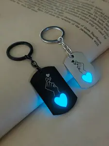 Night Glow Heart Hand Sign Pendant Keychain Set, Cute Valentine's Day Gift, Couple Accessories, 2 Pieces/lot