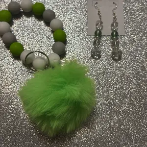 4 piece Lime green bundle set