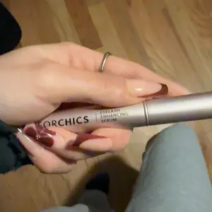 Product Review of FORCHICS Eyelash Enhancing Serum with Powerful Peptides & Plant Botanicals for Thinning Lashes 3ML Makeup Cosmetic from 🌺**🌺