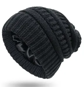 Luxurious Silk Beanie for Men and Women - Premium Material, Elegant Design, Temperature Regulation, Hair Care, Sustainable Choice - Perfect for Casual and Sophisticated Occasions