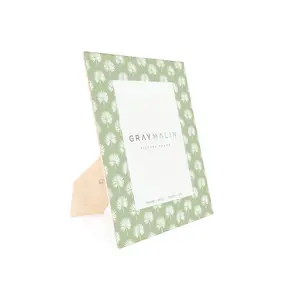 The Isla Palm Vertical Picture Frame - Celadon Green