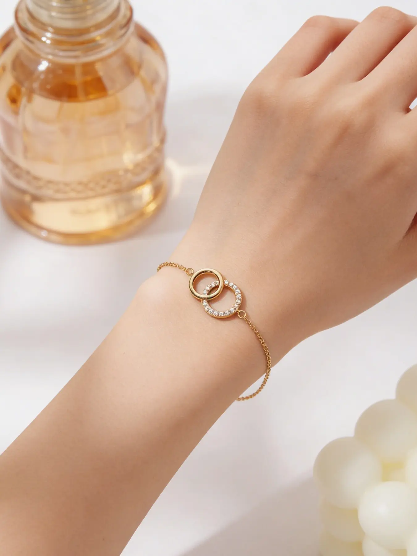 Fashionable Adjustable Rhinestone Double Circle Bracelet, Luxurious Sparkling Versatile Jewelry, Perfect for Holidays Parties Daily Use