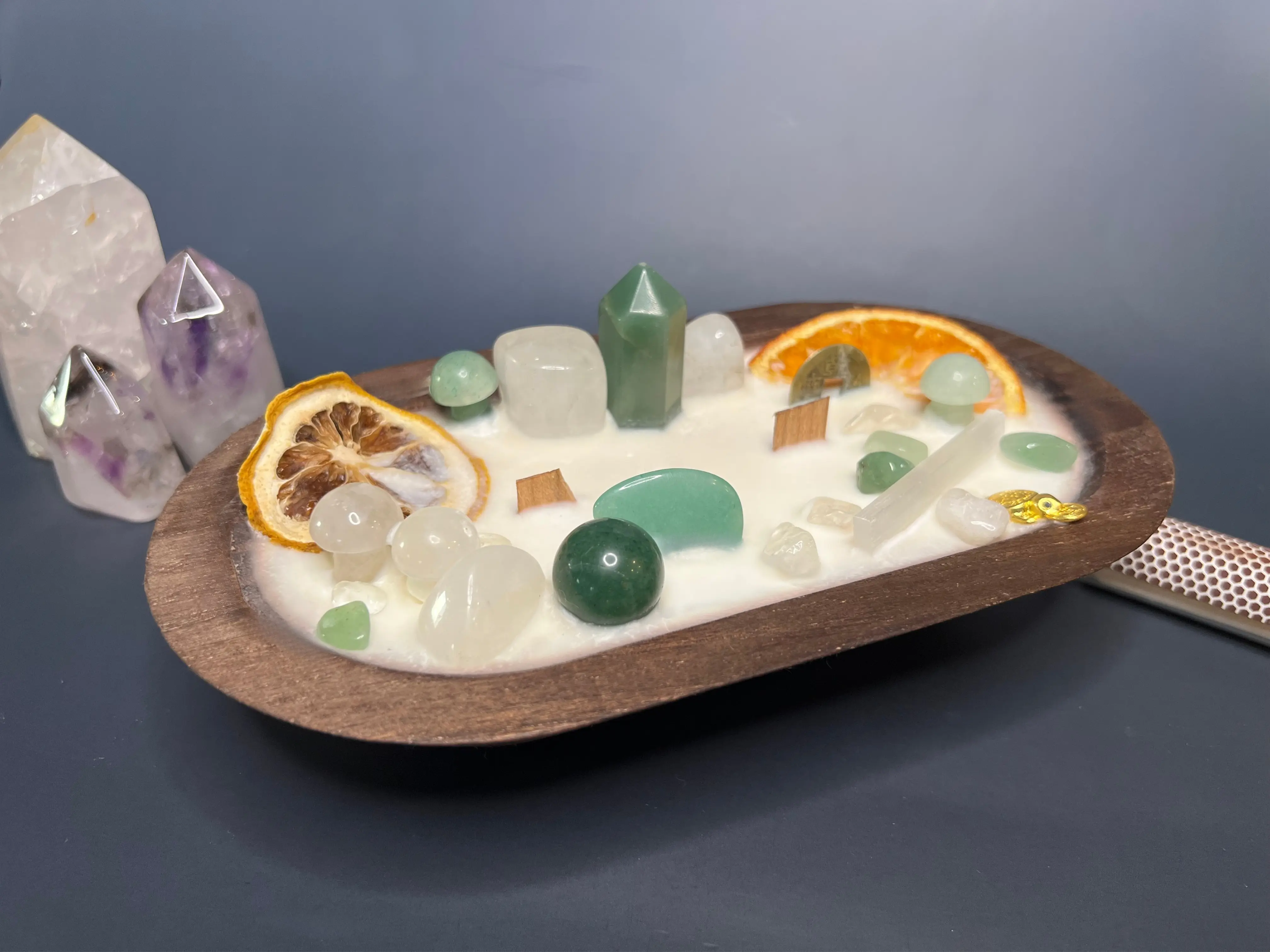 Prosperity & Abundance Large Wood Bowl Candle