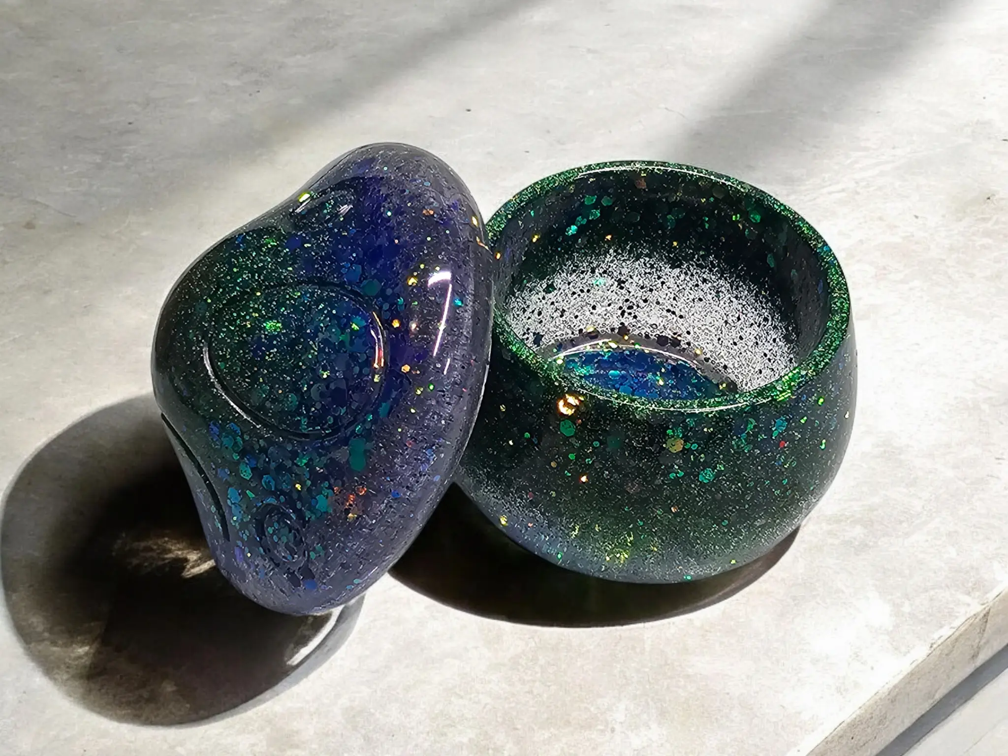 Handcrafted Mushroom-Shaped Resin Jar with Lid – Unique Decorative Storage