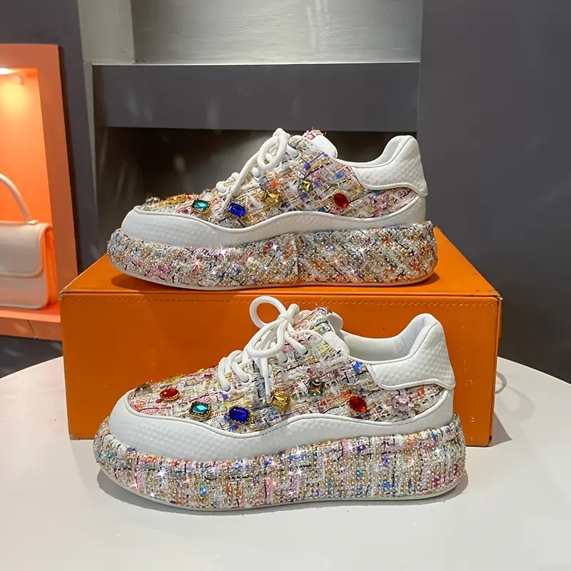 Women's Closed Sparkling Rhinestone Low-Top Lace-Up Casual