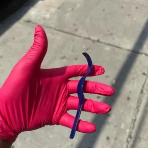 Left Handed Curved Razor - Comfortable Design for Left Hand Use Daily Smooth