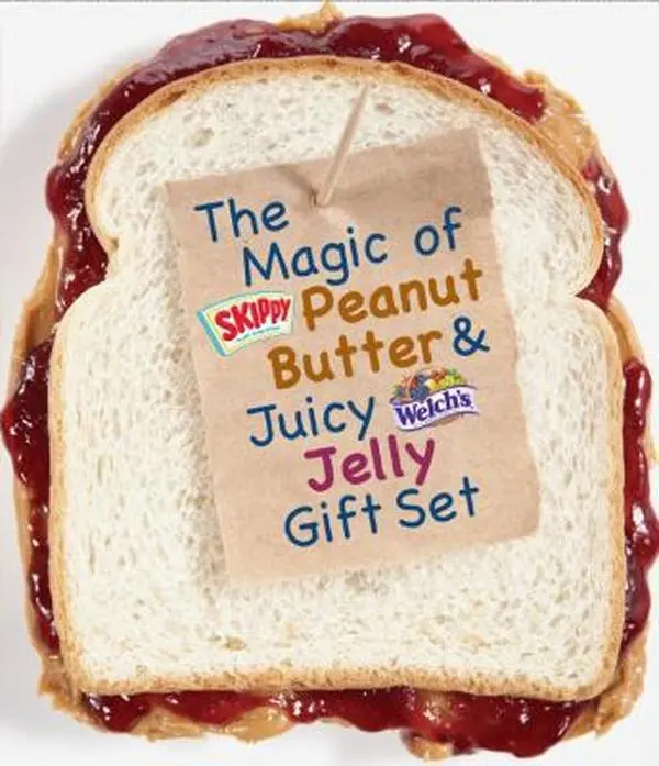 USED Book - The Magic of Skippy Peanut Butter & Juicy Welch's Jelly Gift Set by Skippy (Paperback) - english
