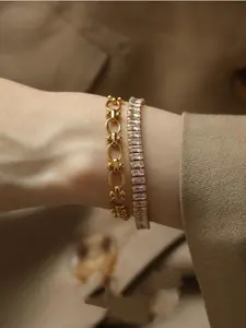 Simple zircon bracelet Gold Tone / Silver Tone Simple zircon bracelet Gold Tone / Silver Tone