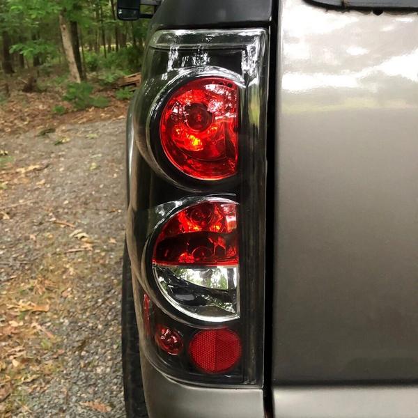 Tail Lights Brake Lamps For Chevy Silverado GMC Sierra 1500 2500 3500 1999-2006