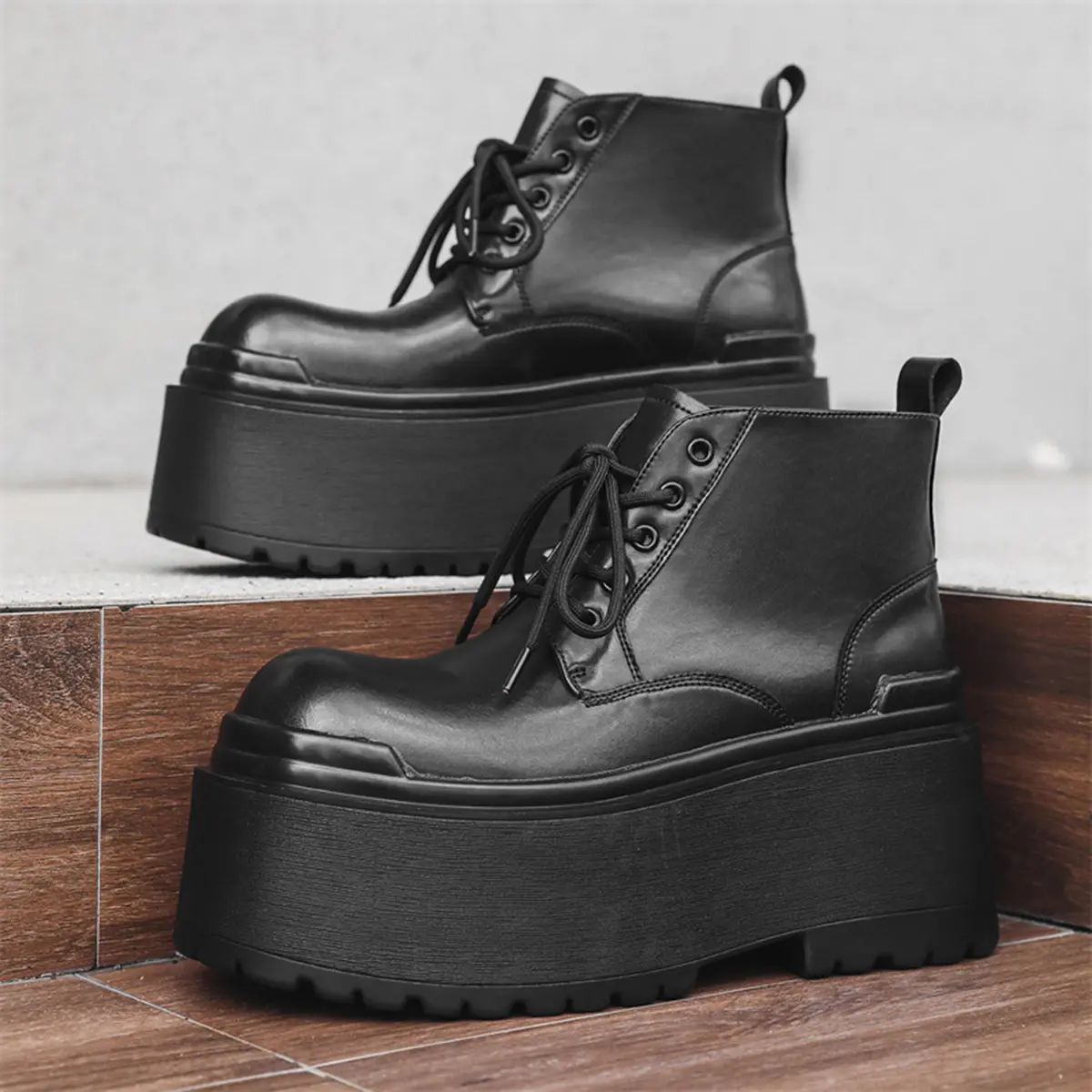 靴 TOKYO BLACK PLATFORM SHORT BOOTS Black Platform Short Boots Punk Style Lace Up Thick Heel Combat