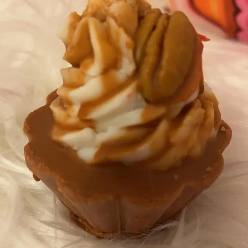 Sweet Wax Cafe Butter Pecan Cup Cake Candle - Handcrafted Decoration with Whipped Icing & Pecans for Freshener and Decor - Ornaments