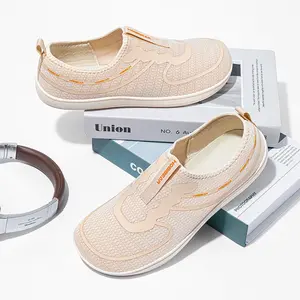 HOBIBEAR Wide-Head Shoes Spring and Autumn Men's Shoes Outdoor Lightweight Breathable Casual Shoes Wide-Fit Slip-On Sports Shoes