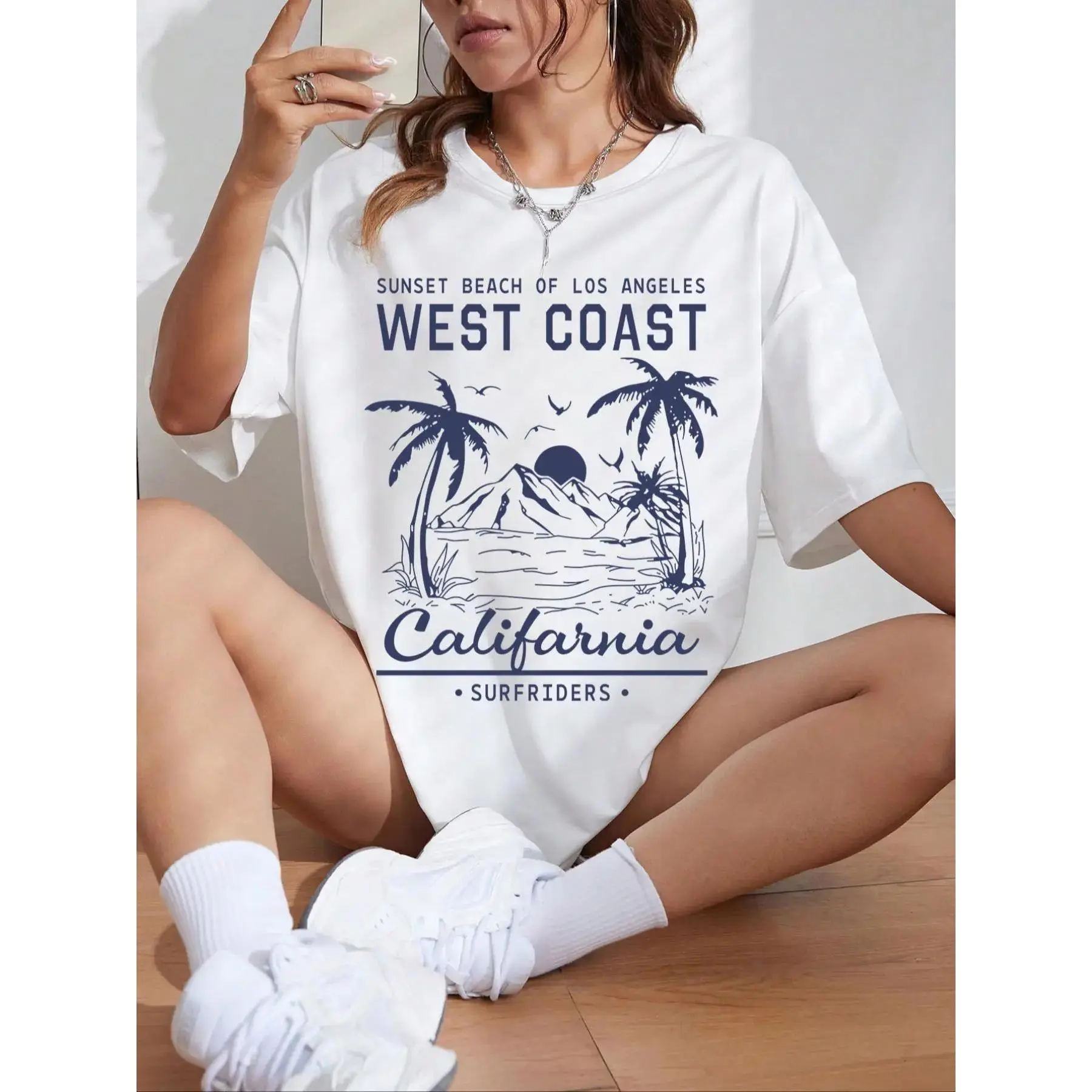Women's Sunset Beach & Coconut Tree Print Drop Shoulder Tee, Casual Streetwear Graphic Fitted Half Sleeve Round Neck T-Shirt for Summer, Fashion Women's Top for Daily Wear
