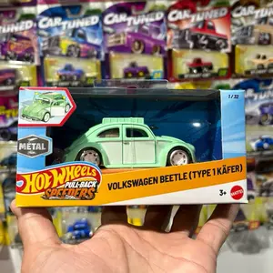 Pull Back Volkswagen Beetle 1:43 scale diecast car