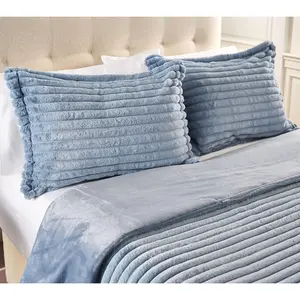 Berkshire Jacquard Fur & Velvetsoft Coverlet Set - Queen