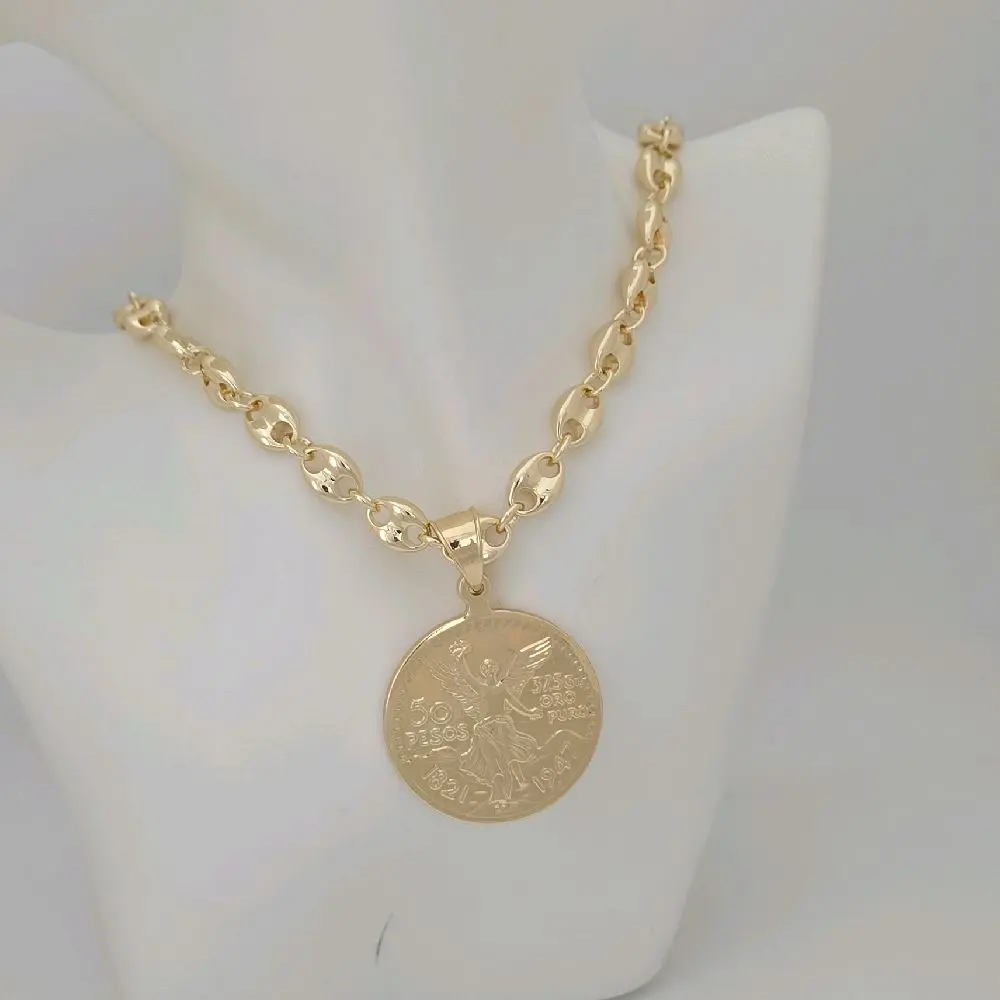 Unisex Elegant Non-Natural Crystal Necklace with Medal Pendant, Jewelry Accessory