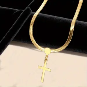 European & American Light Luxury Gold-Tone Cross Pendant Necklace Perfect for Parties Banquets Elegant Gift for Friends on Thanksgiving Easter, Cross Design Necklaces, Crucifix Motif Necklaces