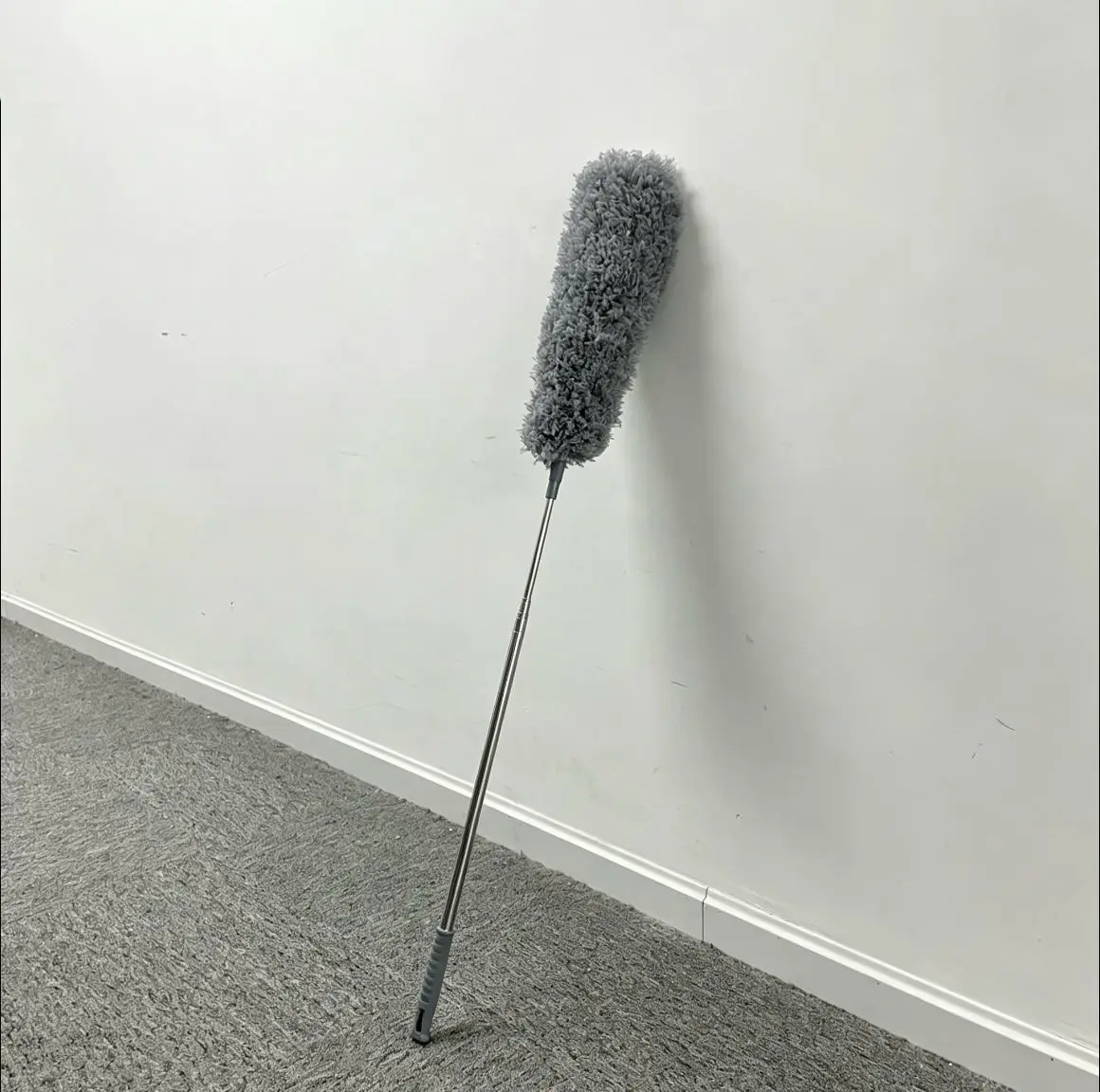 Portable long-reach extendable duster set, 110.24-inch gray microfiber dust brush with thin rod, for home high ceiling fans, gaps, and furniture dust removal