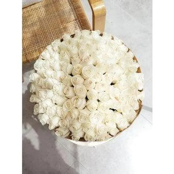 50 Long-Stem White Rose Bouquet