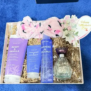 12pcs Happy Mother's Day Cake Topper Set, Decorative Mom Letter Flower Cake Toppers for Party Celebrations, Perfect for Mother's Day Decorations