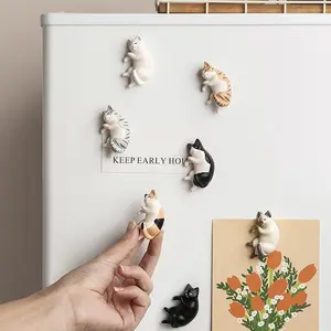 6pcs Cute Cat Fridge Magnets, Magnetic Home Decor Stickers, Photo Holder, Holiday Decoration, Refrigerator Magnet Set, Refrigerator Decorating Magnet