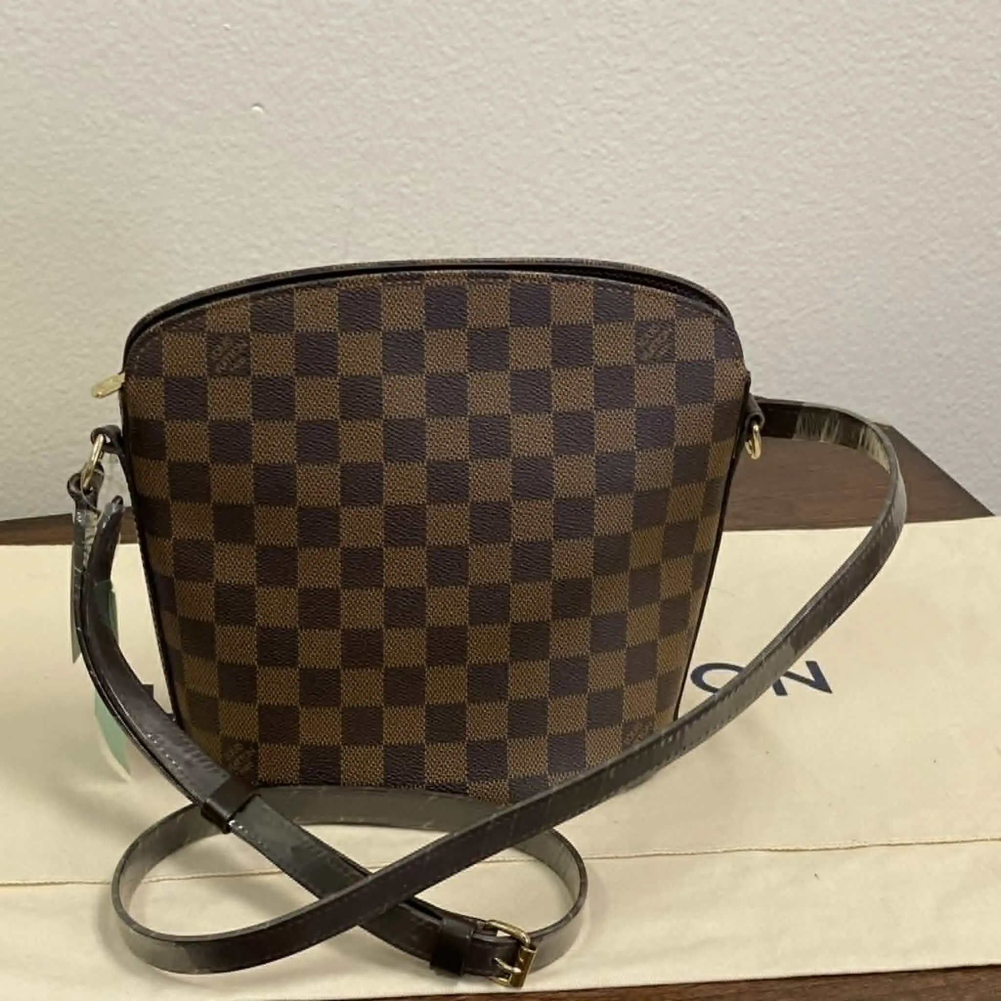 Pre-owned Louis Vuitton leather Bag Accessories Louis Vuitton
