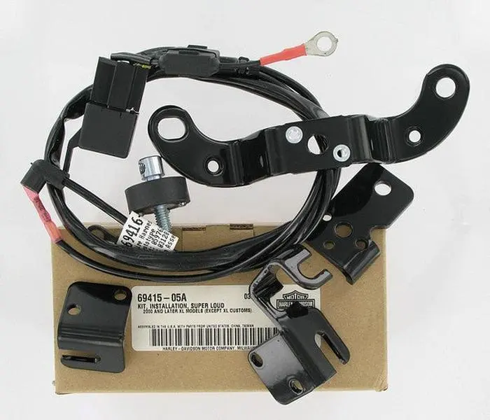 New OEM Genuine Harley-Davidson Installation Kit Horn 69423-05, 69415-05A