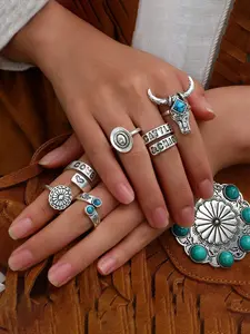 Bohemian Western Vintage Stackable Knuckle Ring Set for Women - 6PCS Green Carved Cowboy Style