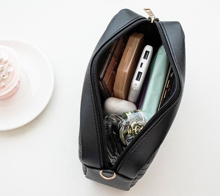 Stylish Women's Crossbody Bag, Diamond Quilted Design - Compact & Lightweight for Everyday Use, Small Crossbody Bag, Suitable for Shopping And Dating, Going Out for Parties