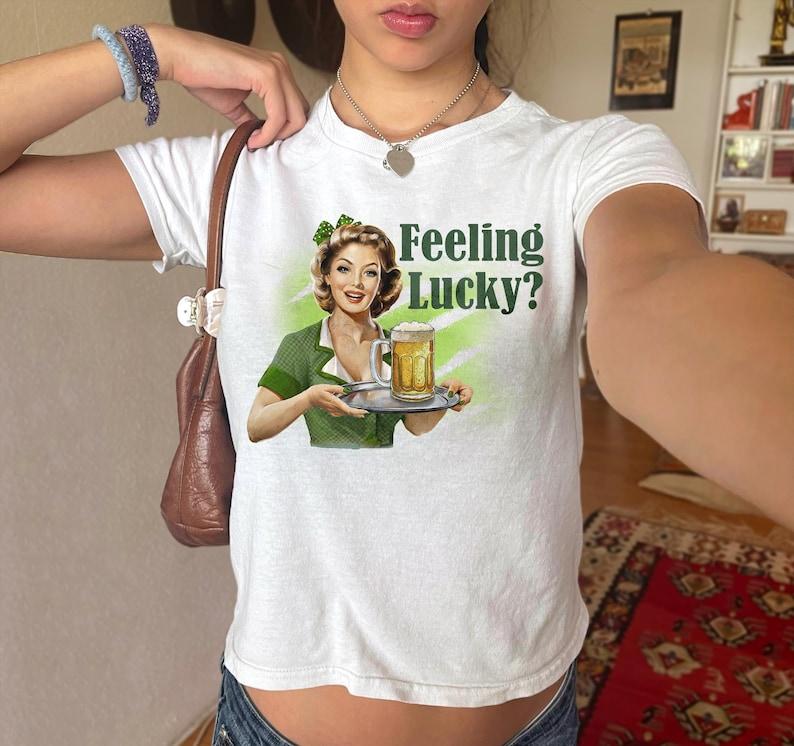 St. Patrick's Day Crop top, Feeling Lucky St. Patty's Crop Top, Kiss Me I'm Irish Tee, Drinking Beer, y2k Baby Tee Luck of the Irish
