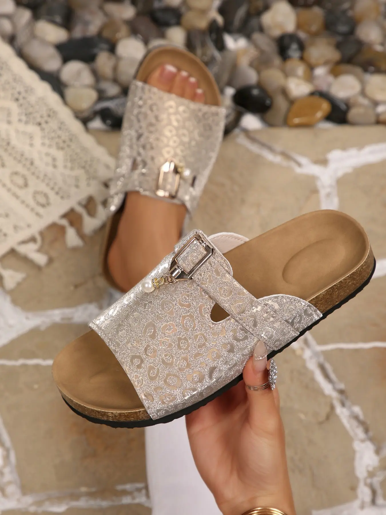 Women's Plus Size Pearl Decor Sandals, Summer New Flat Bottom Slip-On Shoes, Casual Outdoor Beach Slippers, Versatile Fashion Footwear, Guinevere Flat Sandals, Flats Sandals