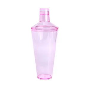 The Penelope Cocktail Shaker in Lilac