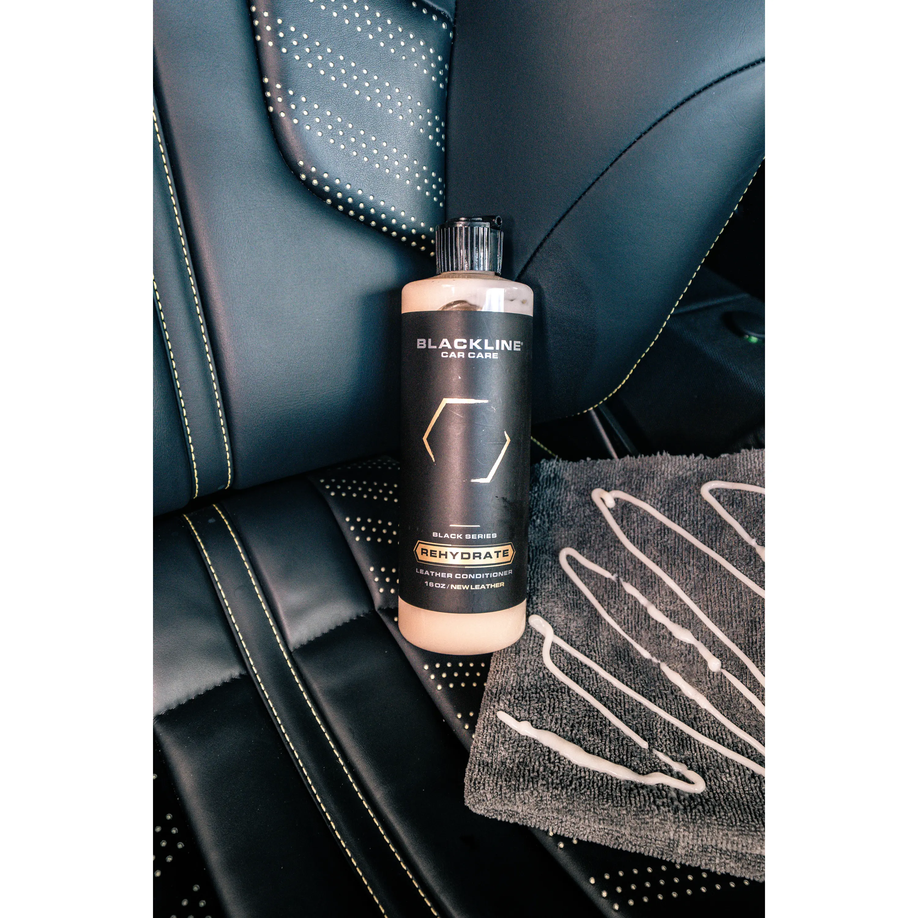 BLACKLINE® REHYDRATE LEATHER CONDITIONER
