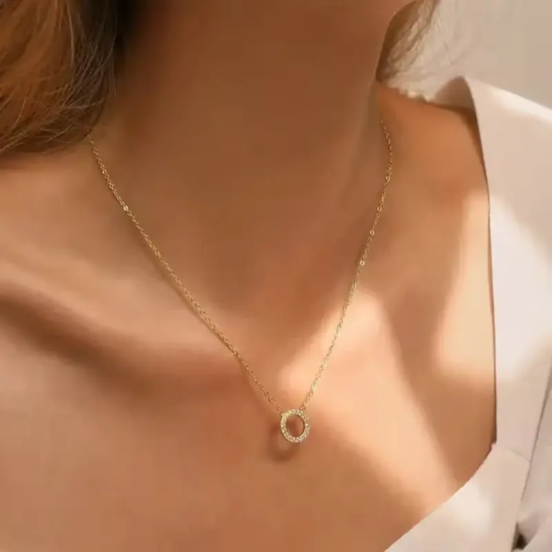 Trendy Fashion Jewelry Simple Circle Pendant Necklace for Women Necklace Inlaid Zircon Long Chocker Chain Elegent Fashion Jewelry Gift WholeEveryday Wear Gift Accessory