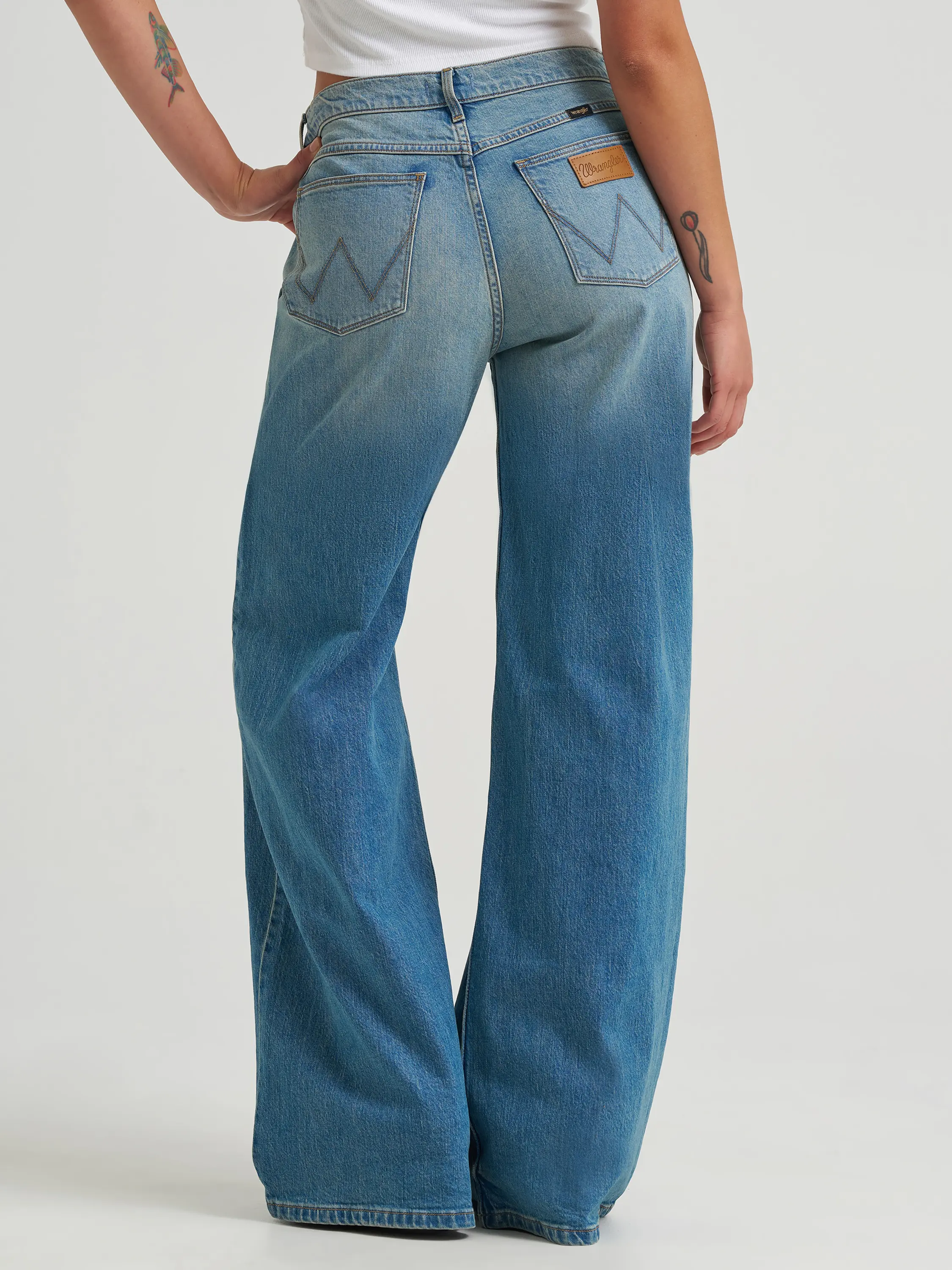 Women's Low Rise Baggy Jean in Glacier