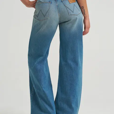 Women's Low Rise Baggy Jean in Glacier