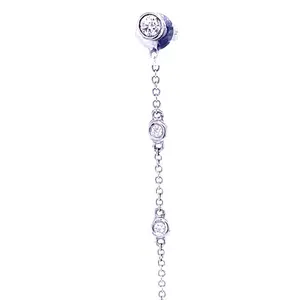 Diamond & White Gold Dangle Earring