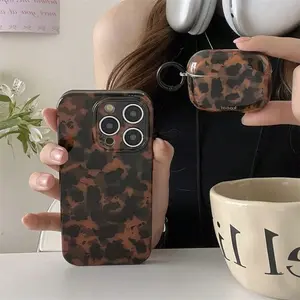 Leopard-Pattern Phone Case with Earphone Case, Shock-resistant Shockproof Soft Shell Protective Cover for iPhone 11 12 13 14 15 16 Pro Max/Pro, AirPods 1/2/3/4/Pro/Pro 2, Suitable for Both Men and Women, Casing