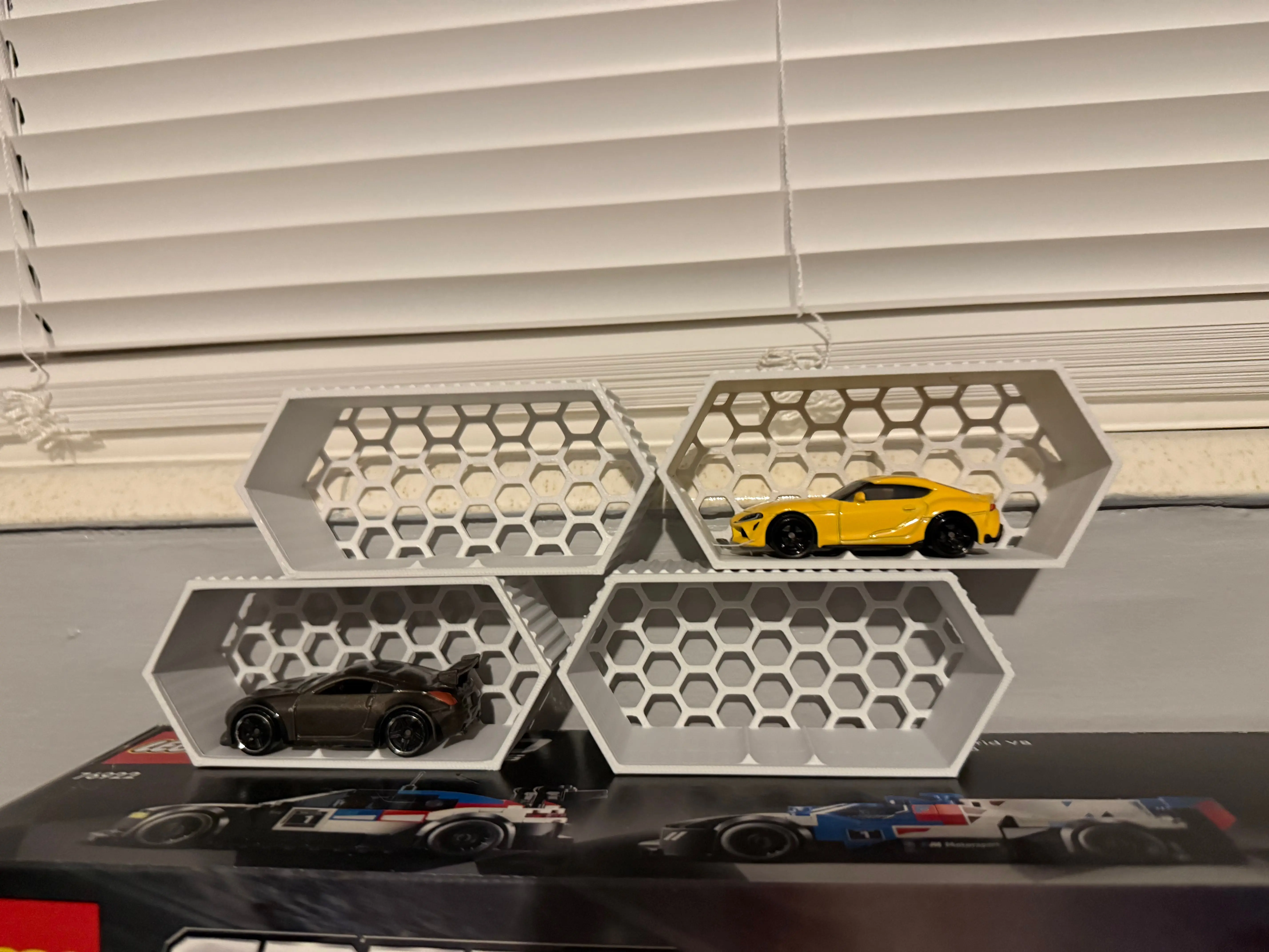 Hot Wheels Display Stand - Modular - 3D Printed Diecast Car Collector Storage