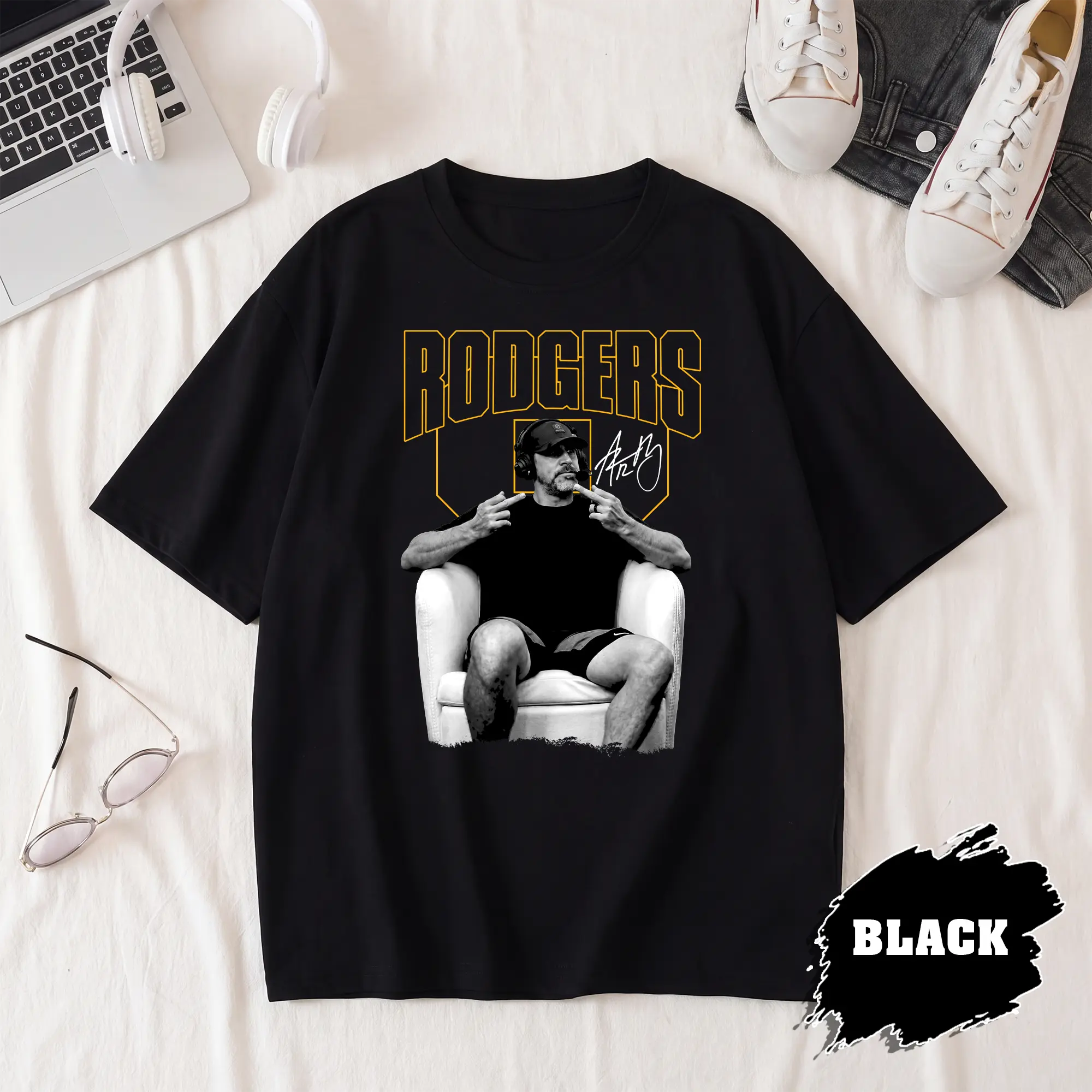 Aaron Rodgers Middle Finger T-Shirt, Sweatshirt, Hoodie Aaron Rodgers Middle Finger T-Shirt, Sweatshirt, Hoodie