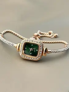 Square women's quartz watch, pull-out women's bracelet watch, fashionable diamond studded fashion watch, Elegant Square Dial, Diamond Set Watch