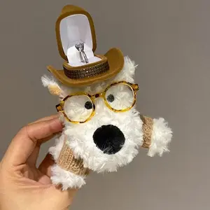 Cute Plush Ring Box White Dog Capybara Ring Holder Jewelry Storage Bag Charm Travel Ring Case Kawaii Gift for Girls Decorative Ring Box